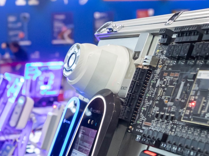 Smart Hardware & Microelectronics